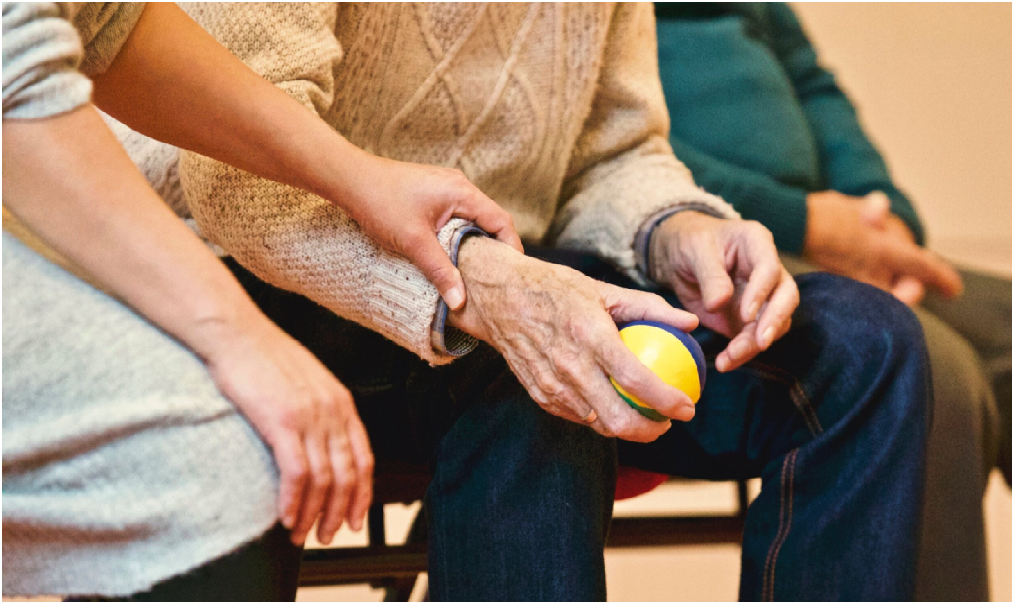 Integrating Aromatherapy into Physical Therapy Sessions for Disabled Patients