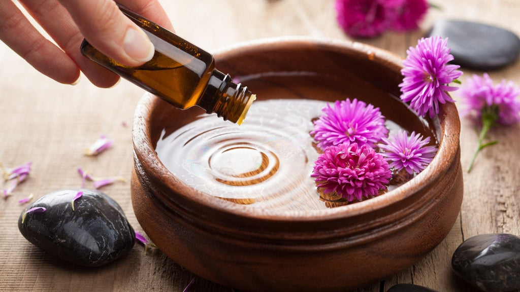 Aromatherapy for Caregivers: Reducing Stress & Burnout